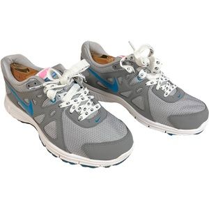 Nike Revolution 2 Grey Lace-Up Sneakers Size 9